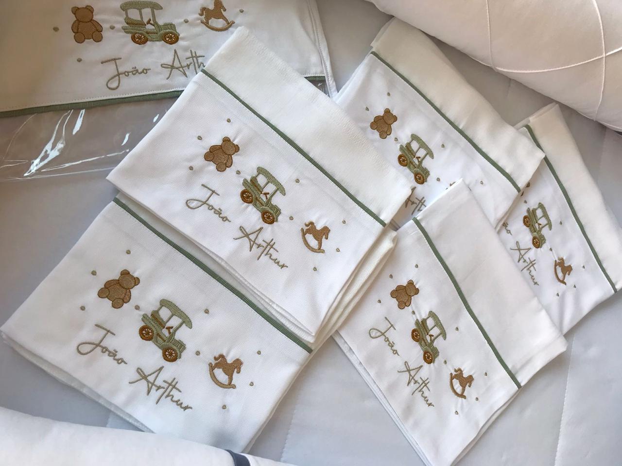 Fralda Bordada Brinquedos