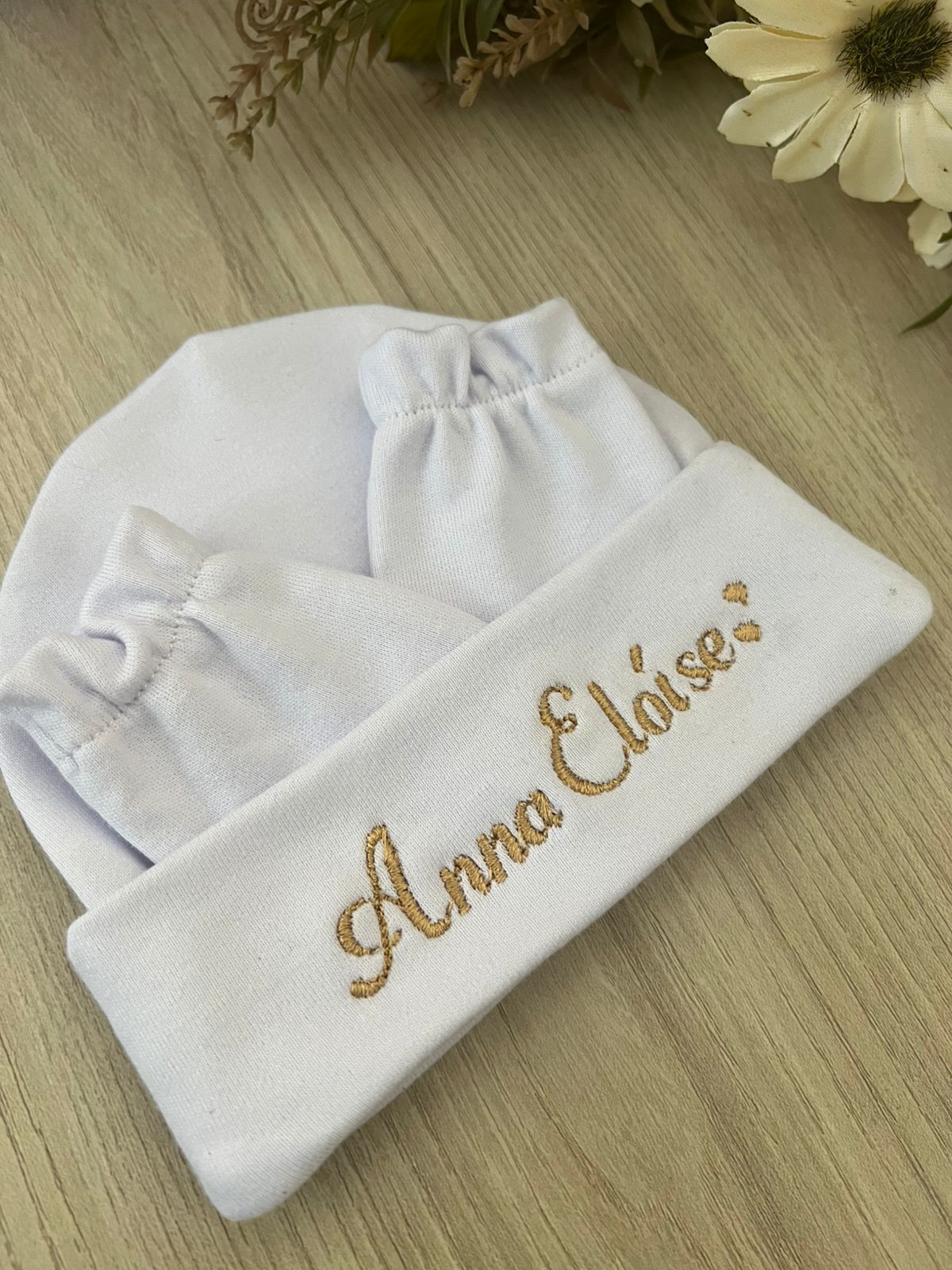 Kit Gorro + Par de Luvinhas