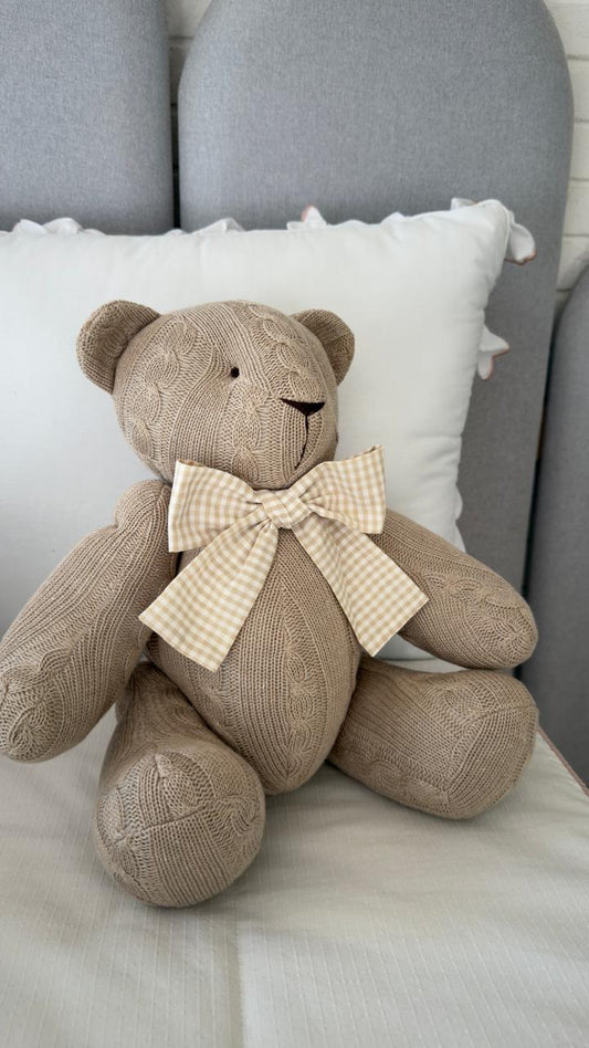 Urso em Tricô Fendi - tamanho G