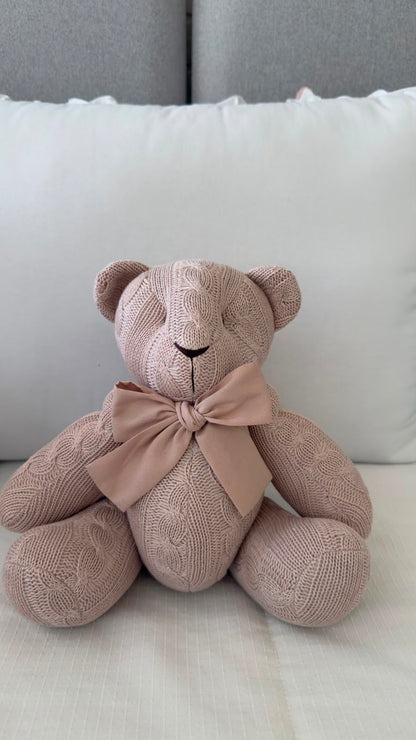 Urso em Tricô Rosa - tamanho M