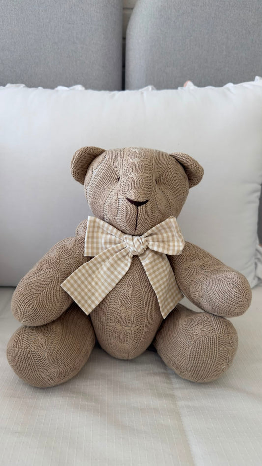 Urso em Tricô Fendi - tamanho M