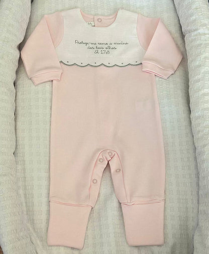 Macacão Protege-me como a menina dos teus olhos