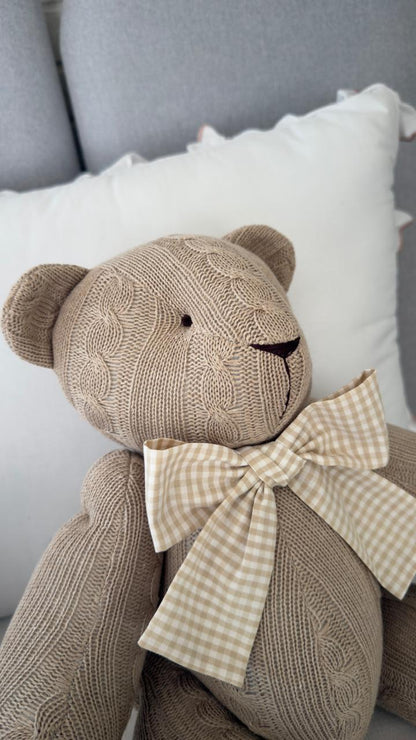 Urso em Tricô Fendi - tamanho G